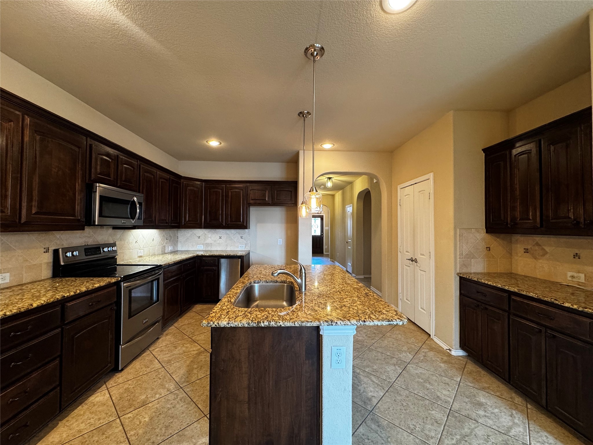 4752 Kendrick Peak Way Fort Worth TX 76244