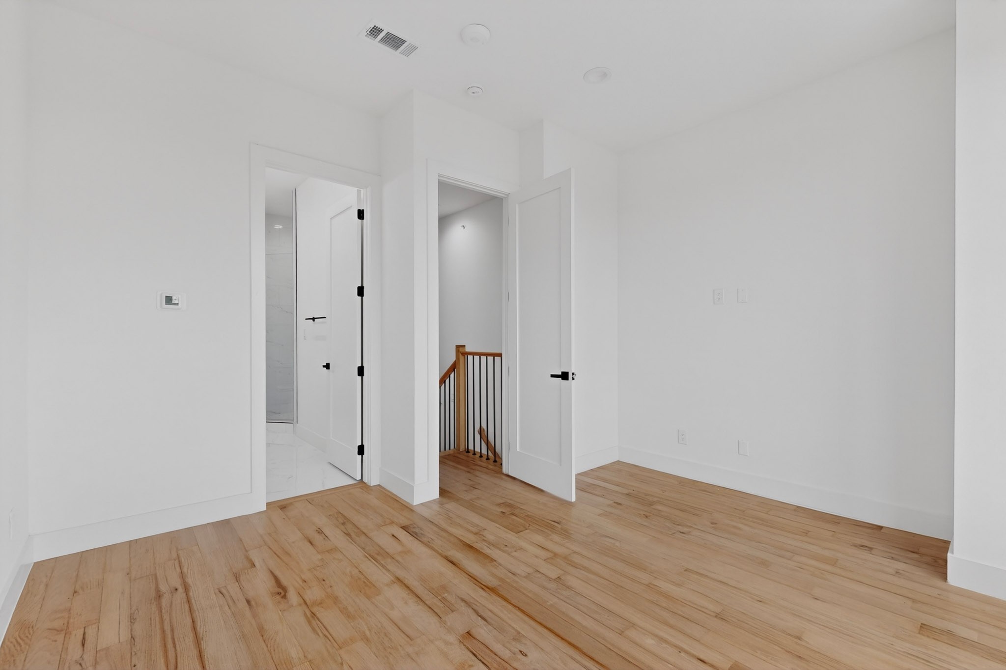 2080 Kelly Avenue Dallas TX 75215