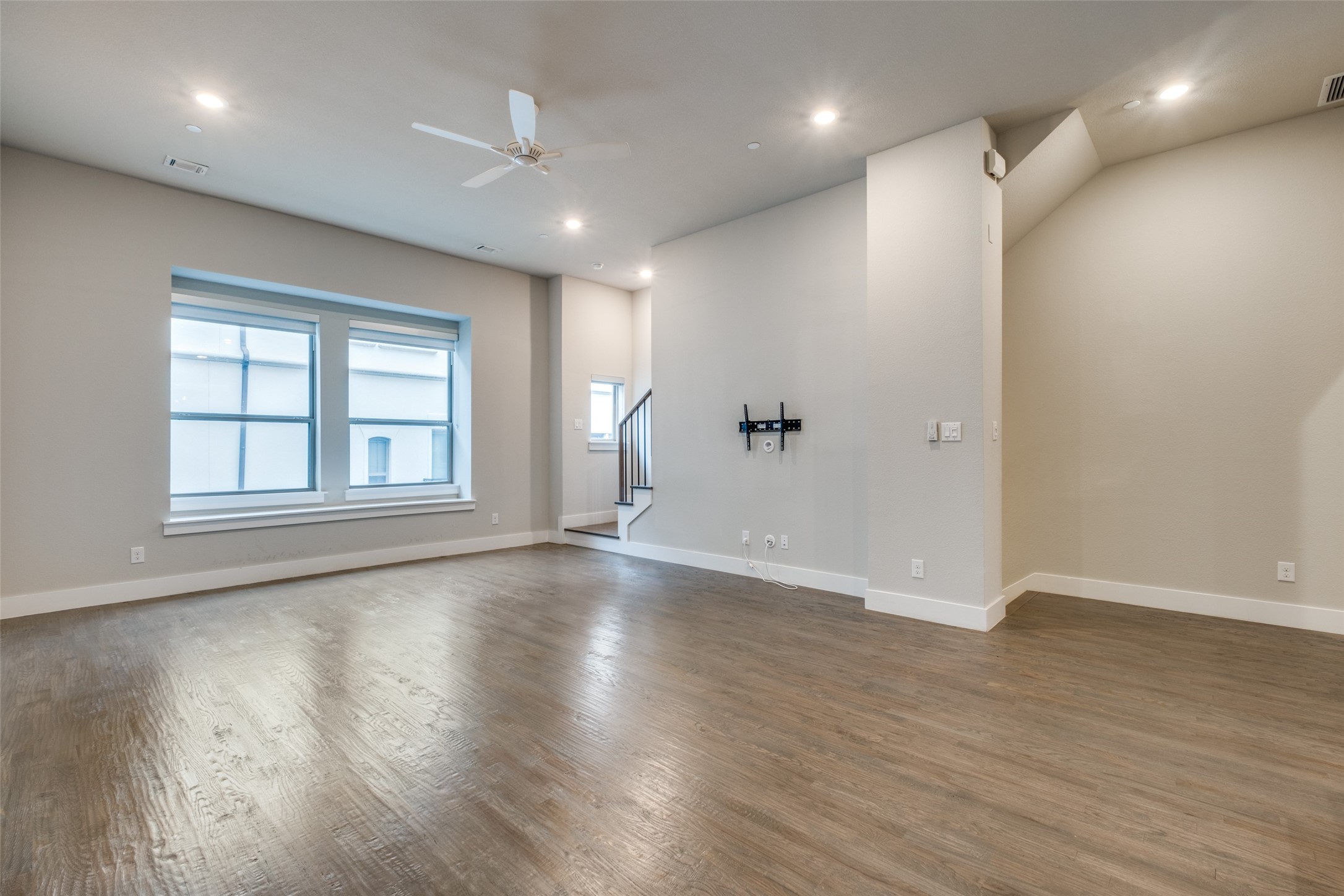 5912 Ross Avenue Dallas TX 75206