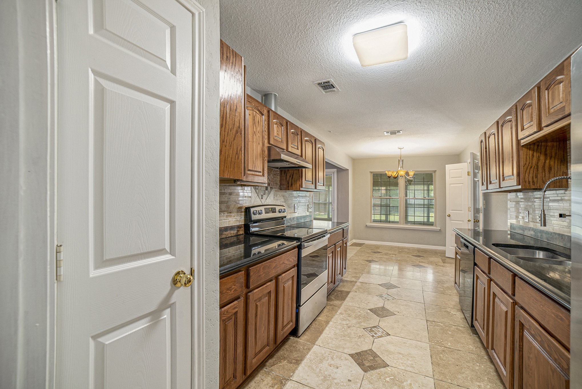 2940 Flamingo Circle Southlake TX 76092
