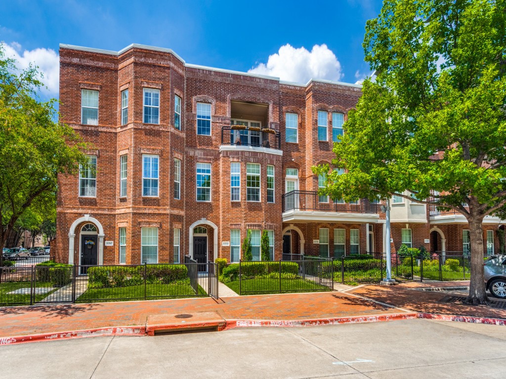15711 Spectrum Drive Addison TX 75001