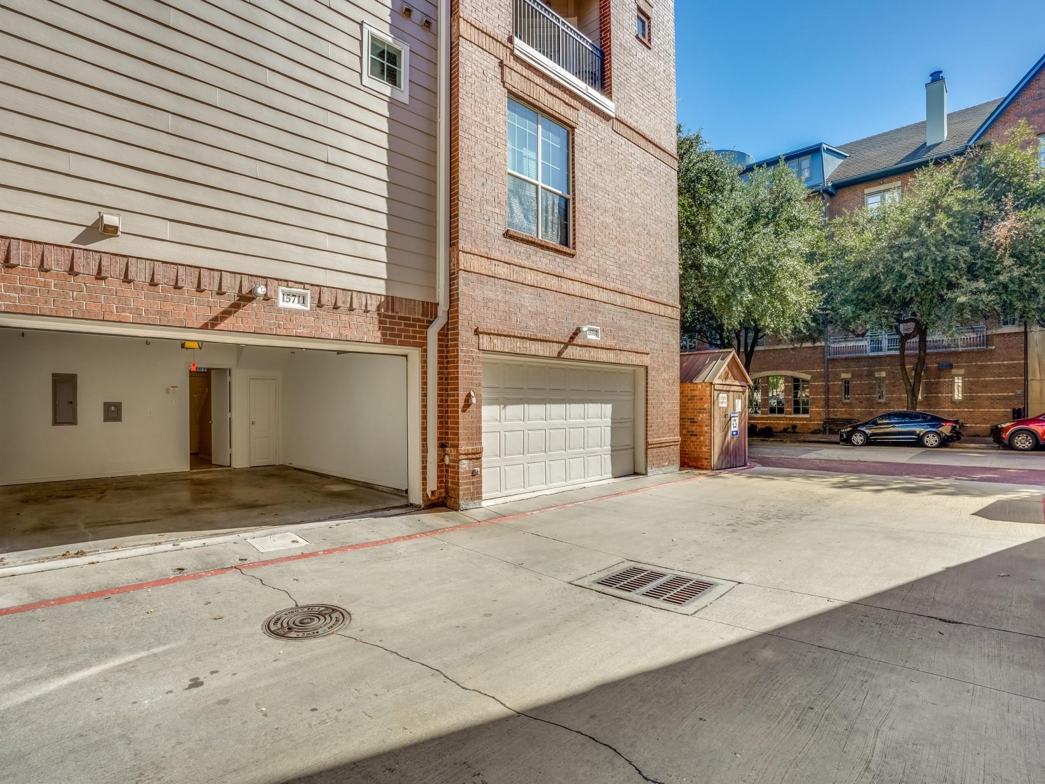 15711 Spectrum Drive Addison TX 75001