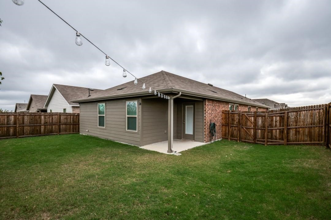 1910 Bailer Way Royse City TX 75189