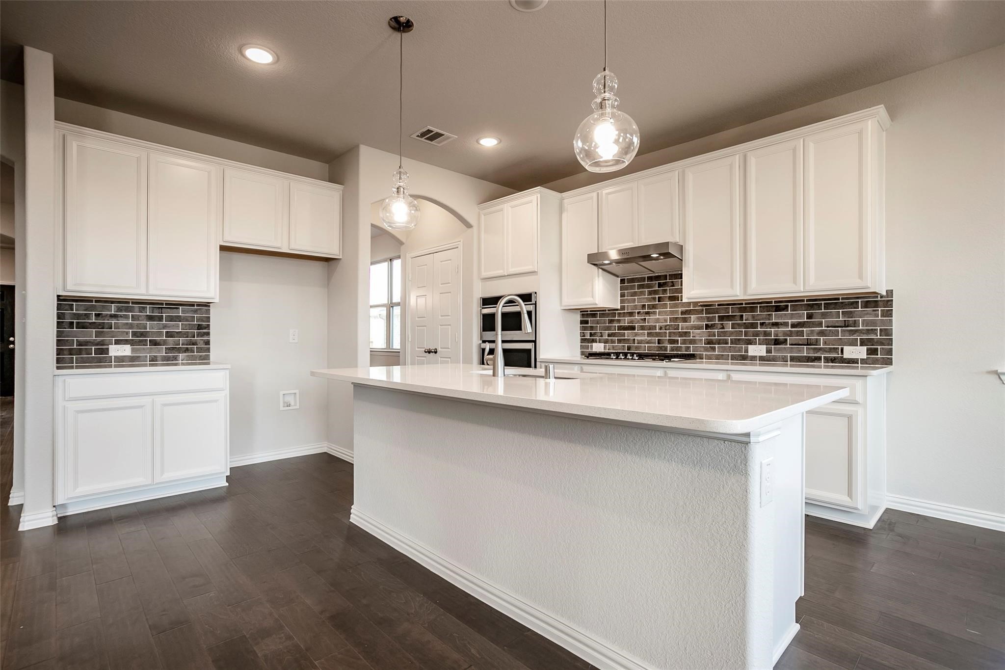 4713 London Avenue Aubrey TX 76227