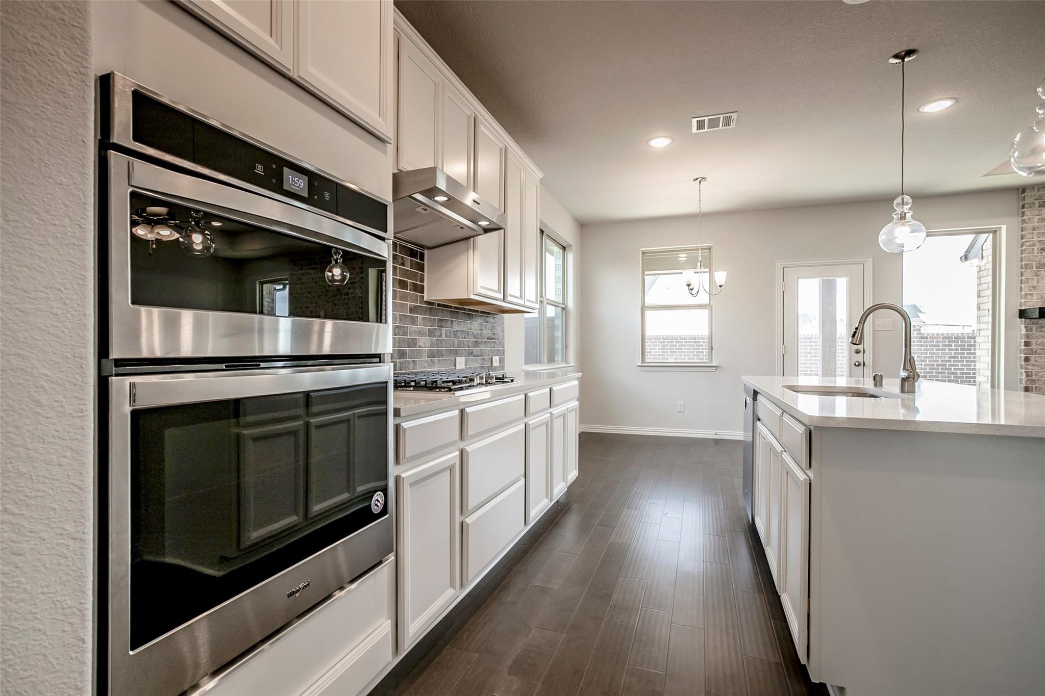 4713 London Avenue Aubrey TX 76227