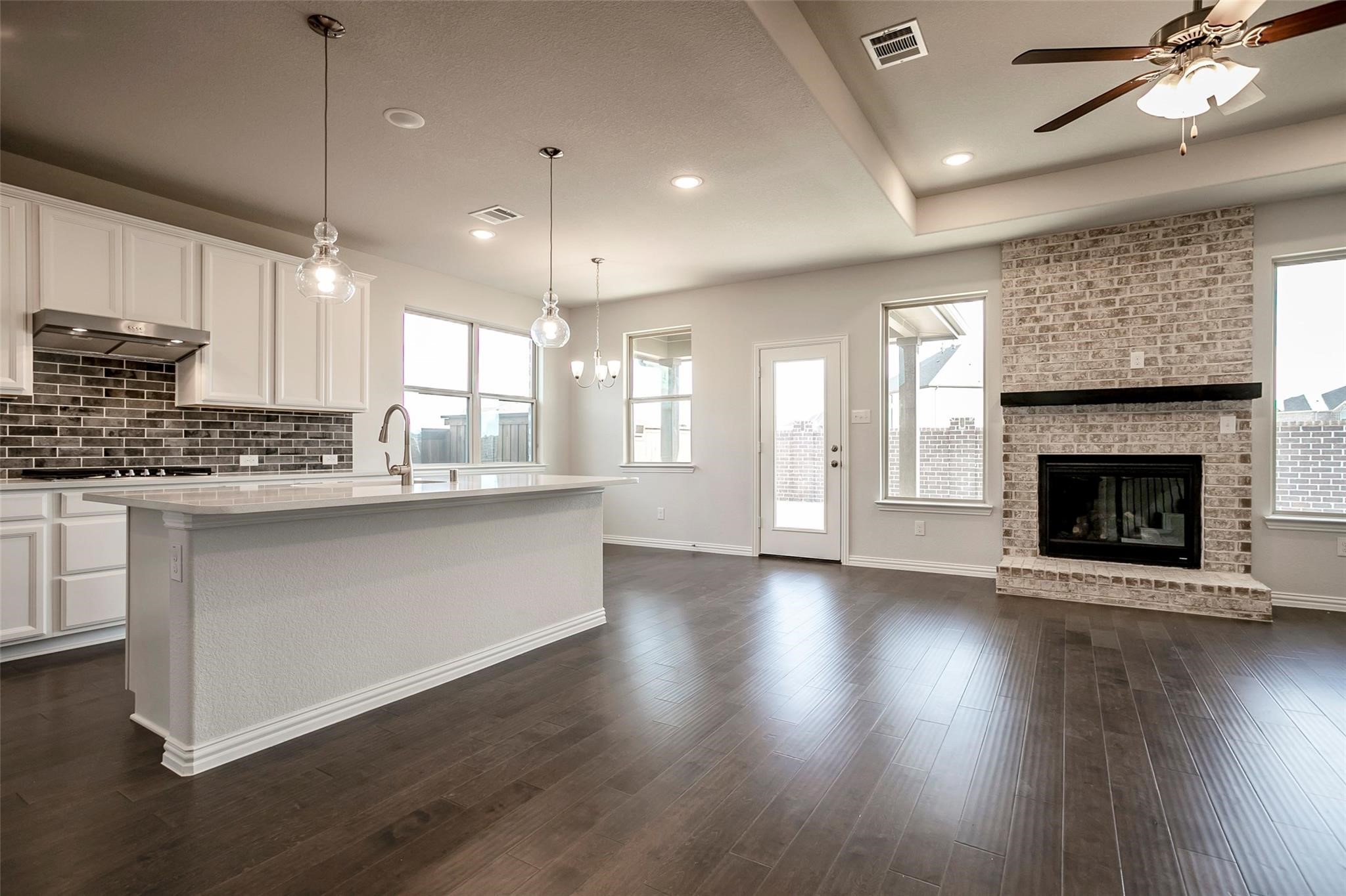 4713 London Avenue Aubrey TX 76227