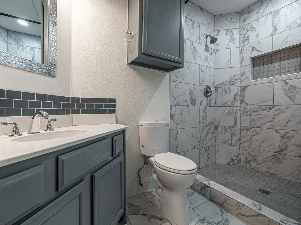 5550 Spring Valley Road Dallas TX 75254