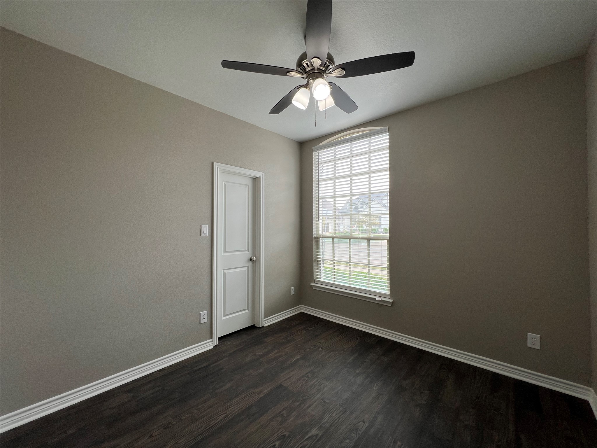 109 Parkview Drive Aledo TX 76008