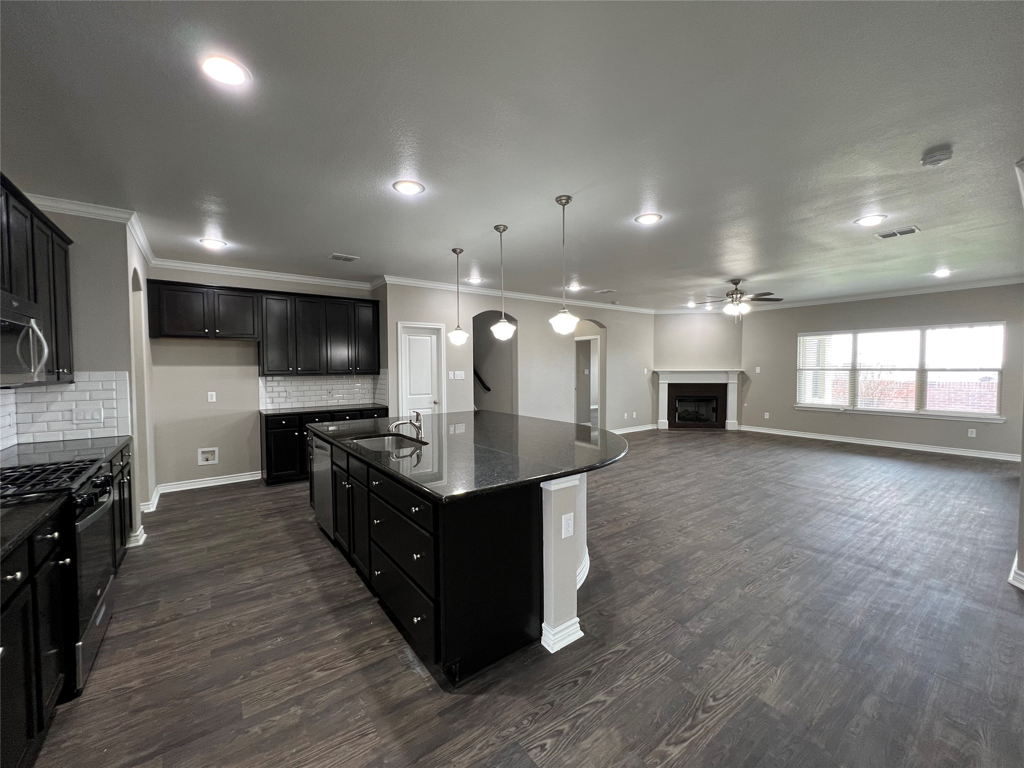 109 Parkview Drive Aledo TX 76008