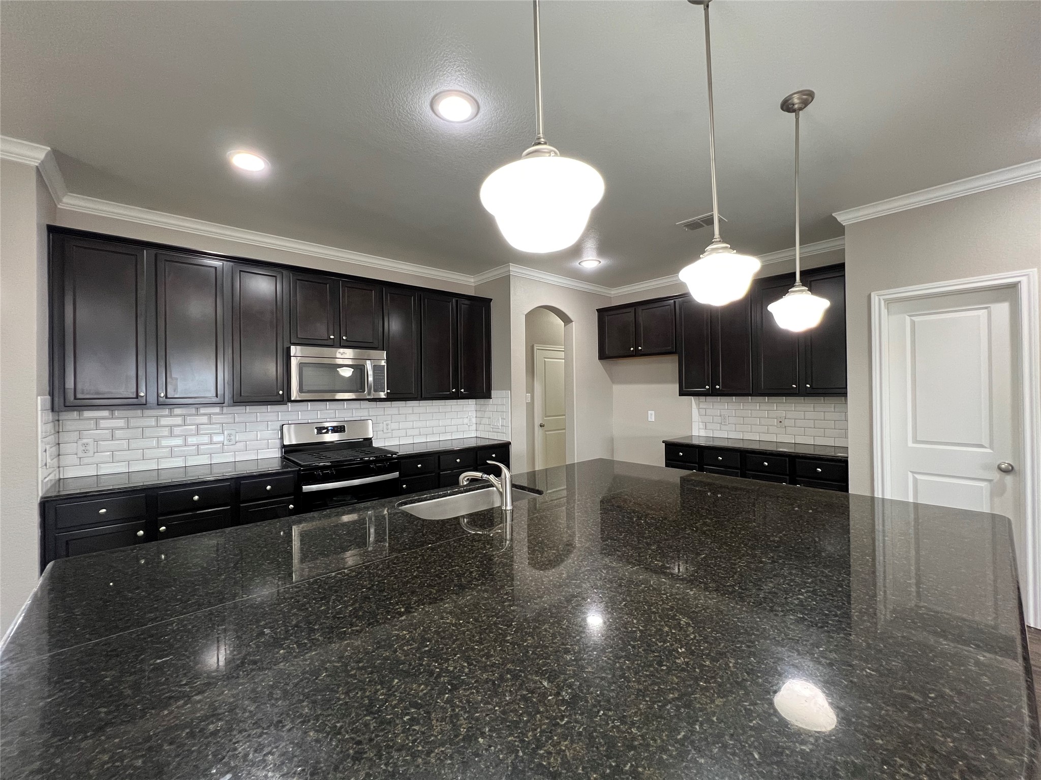 109 Parkview Drive Aledo TX 76008