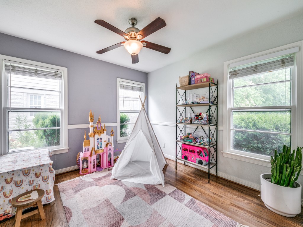 9419 Peninsula Drive Dallas TX 75218