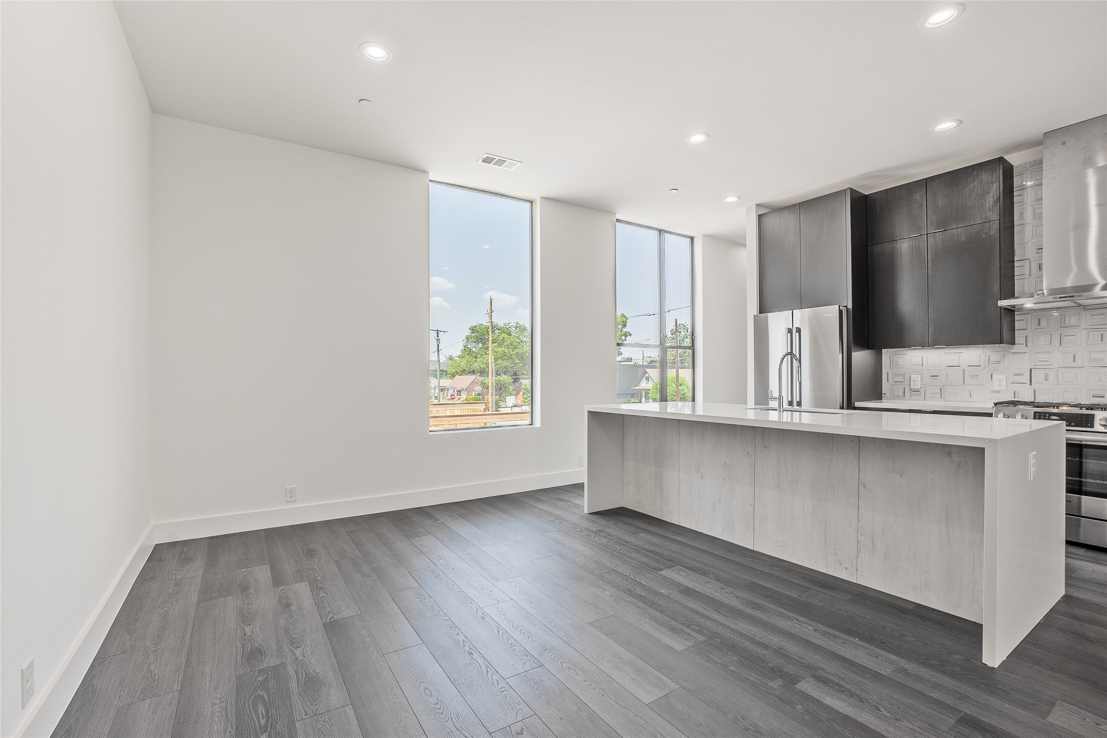 4322 Roseland Avenue Dallas TX 75204