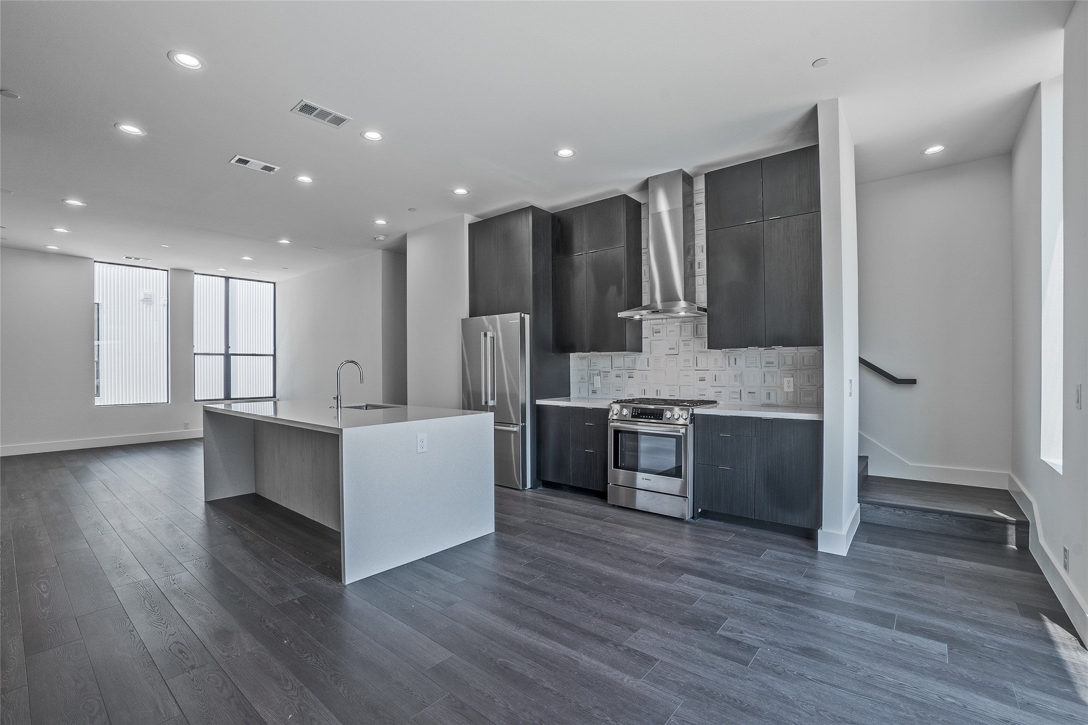 4322 Roseland Avenue Dallas TX 75204