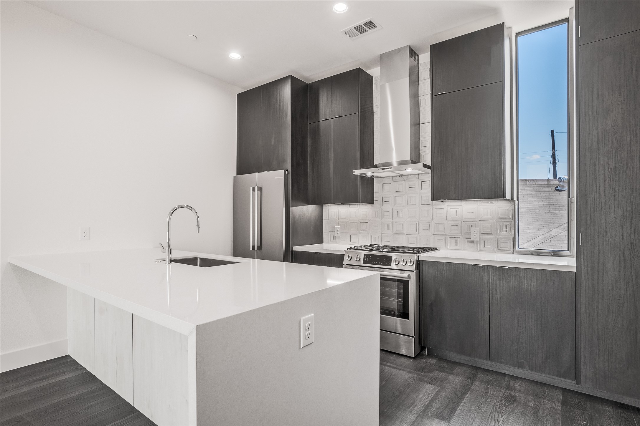 4322 Roseland Avenue Dallas TX 75204