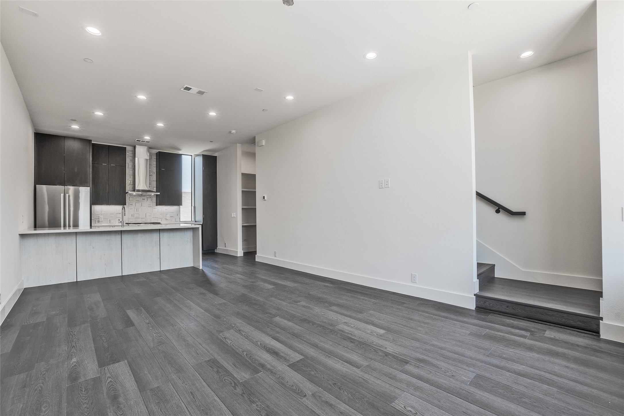 4322 Roseland Avenue Dallas TX 75204