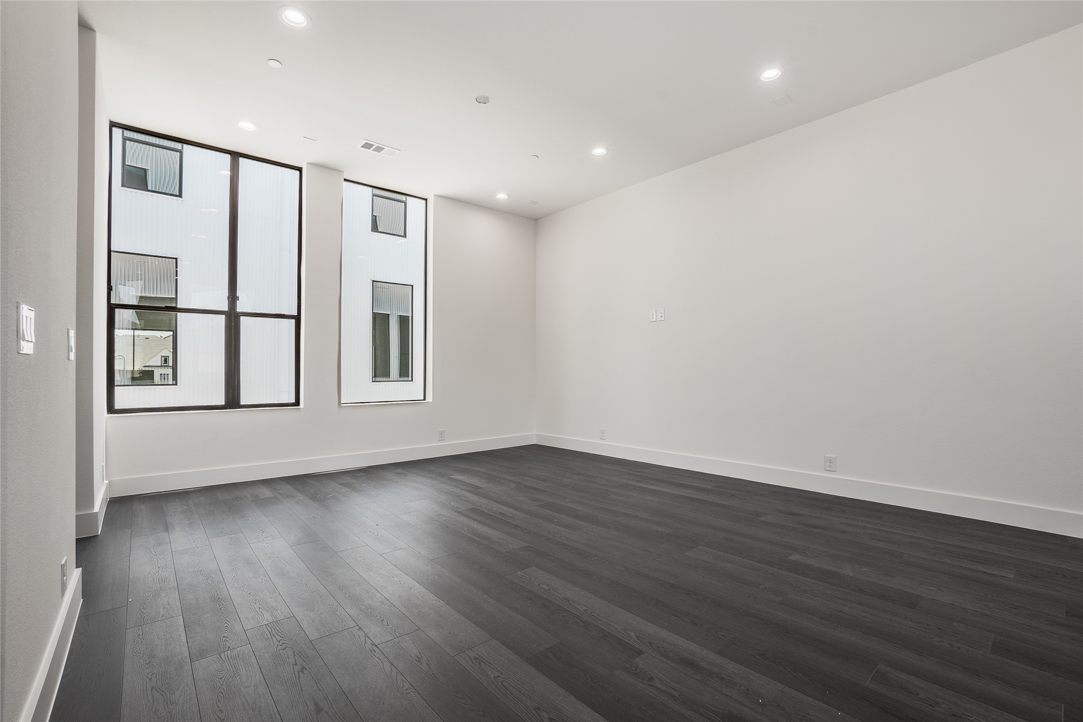 4322 Roseland Avenue Dallas TX 75204