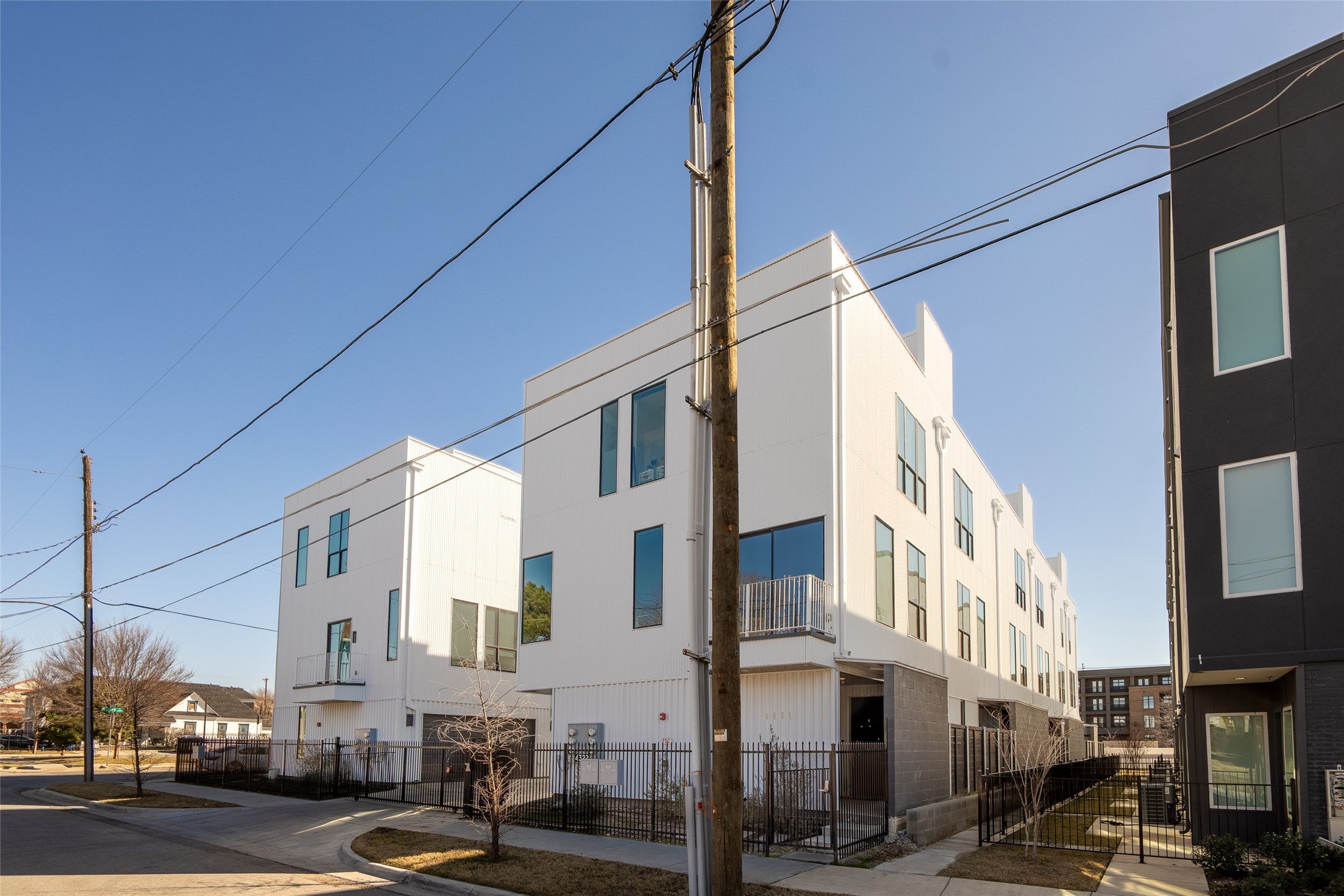 4322 Roseland Avenue Dallas TX 75204
