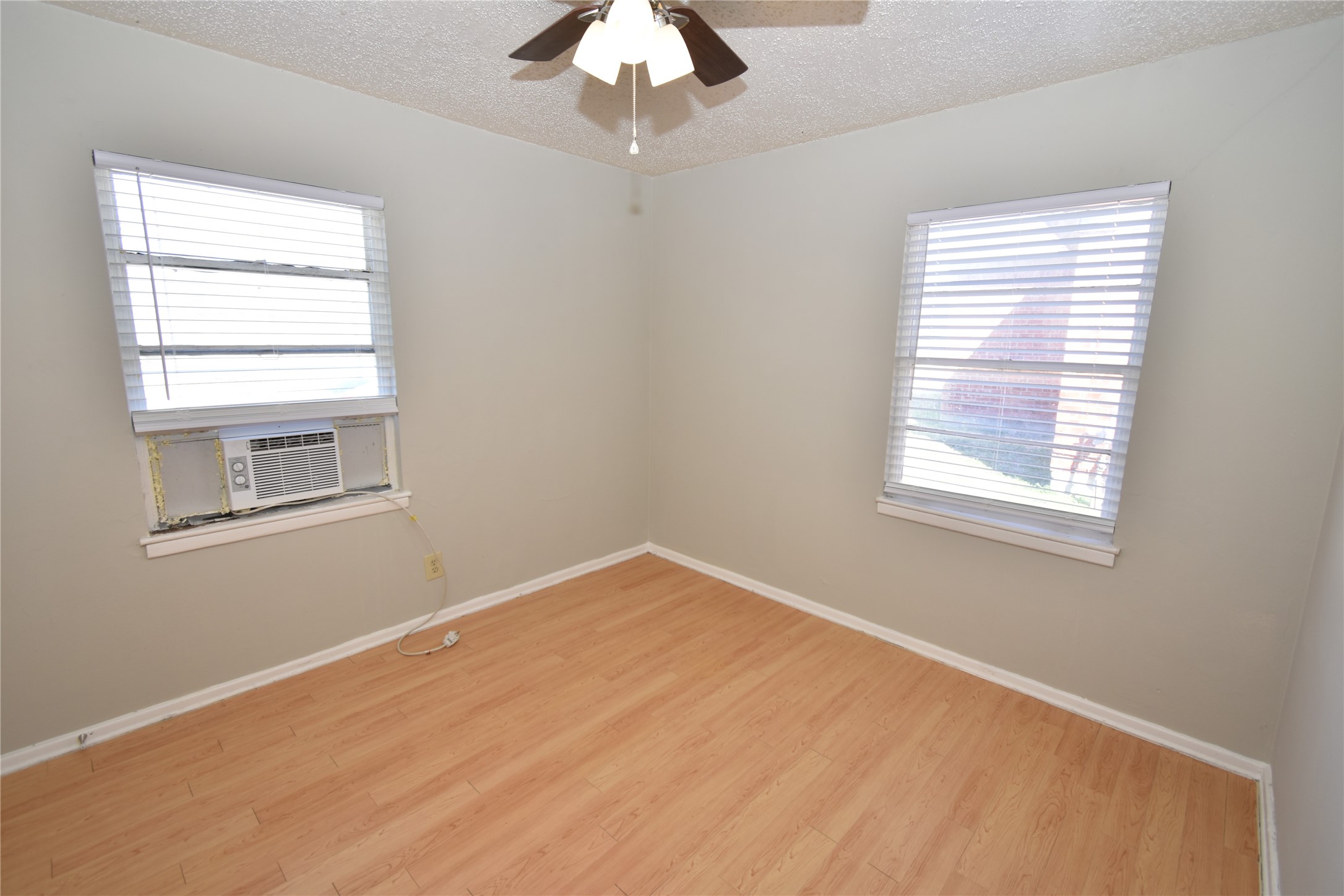 1206 Belvedere Drive Arlington TX 76010