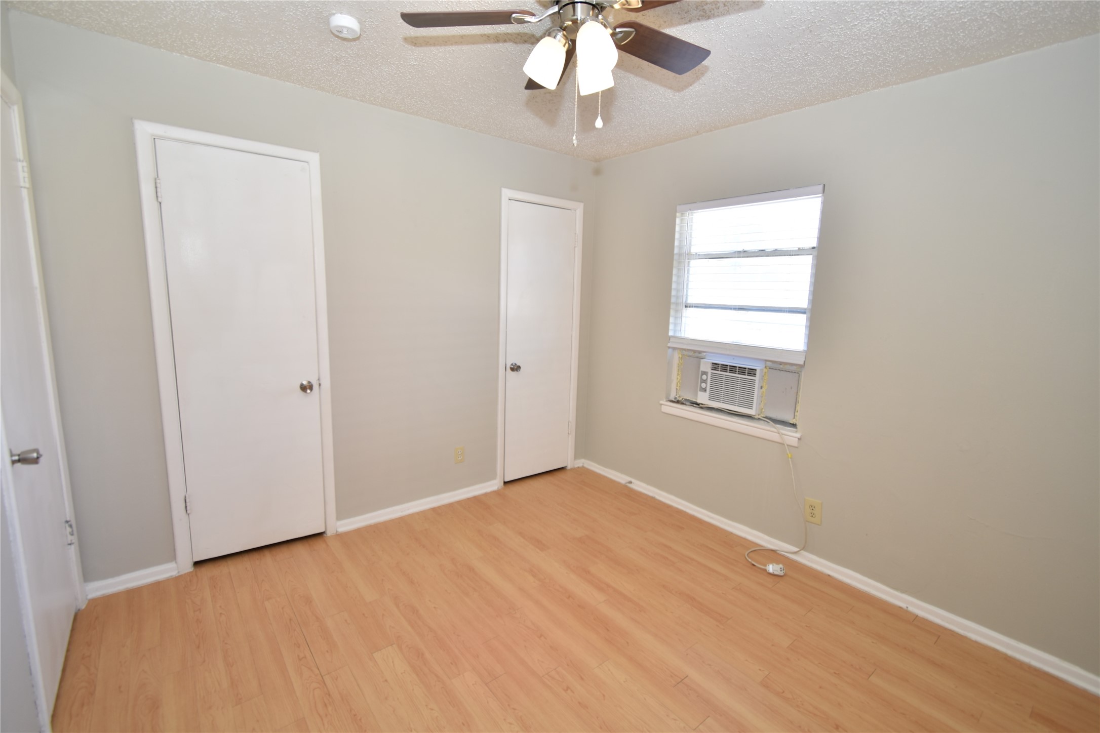 1206 Belvedere Drive Arlington TX 76010