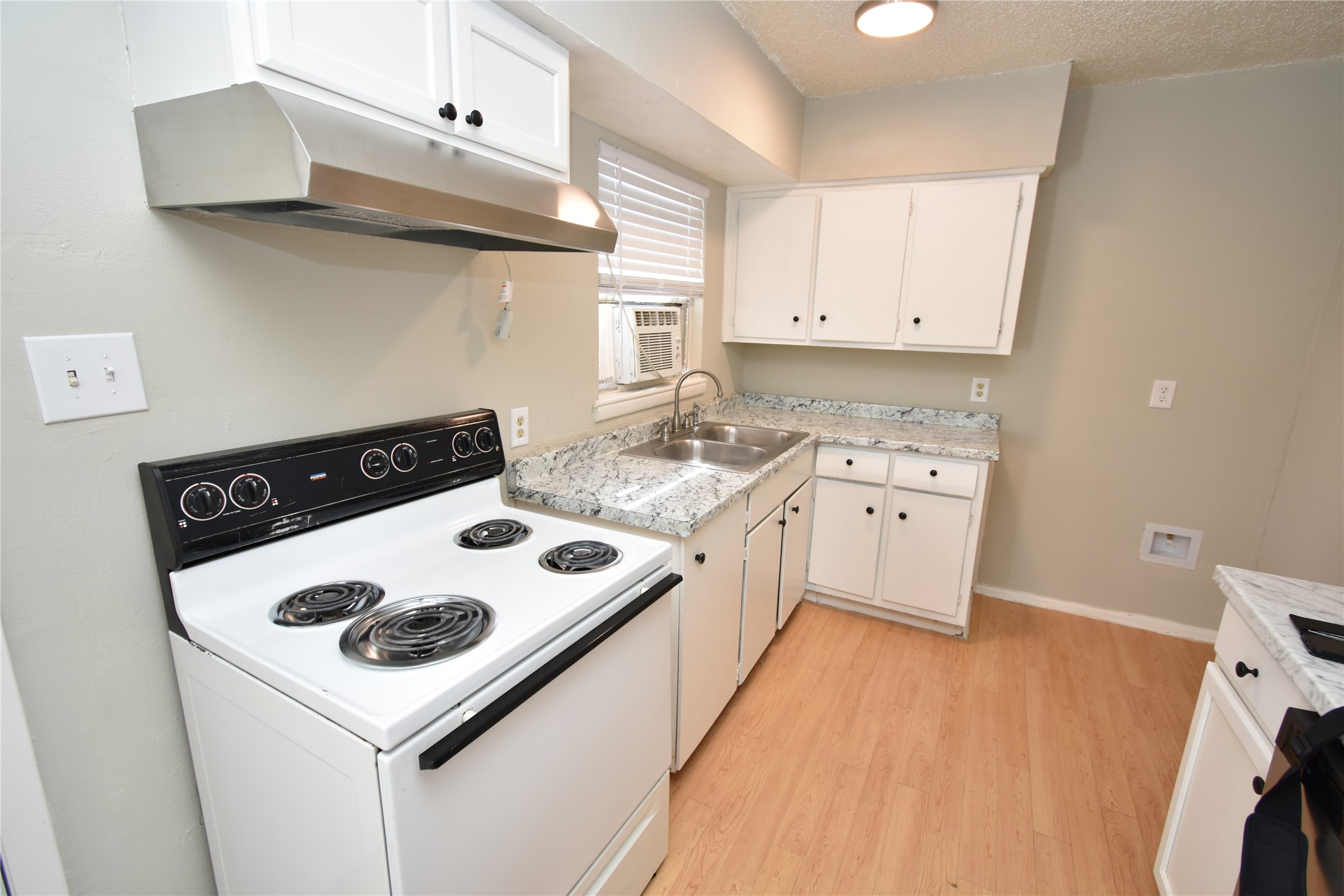 1206 Belvedere Drive Arlington TX 76010