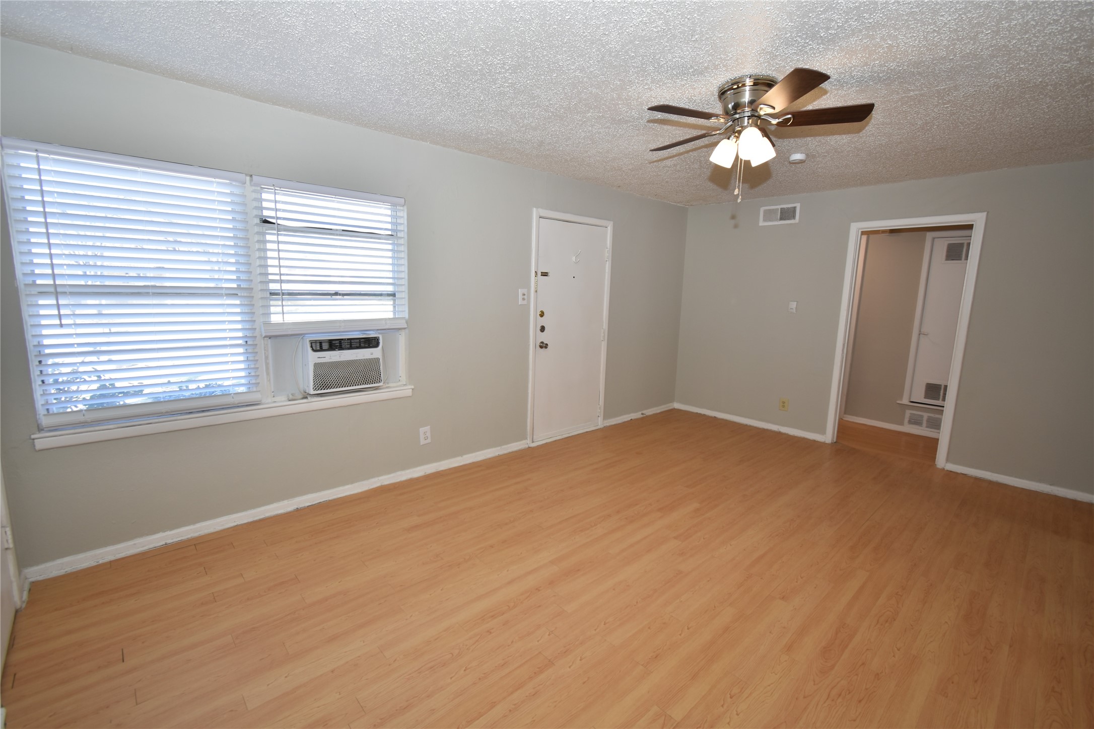 1206 Belvedere Drive Arlington TX 76010