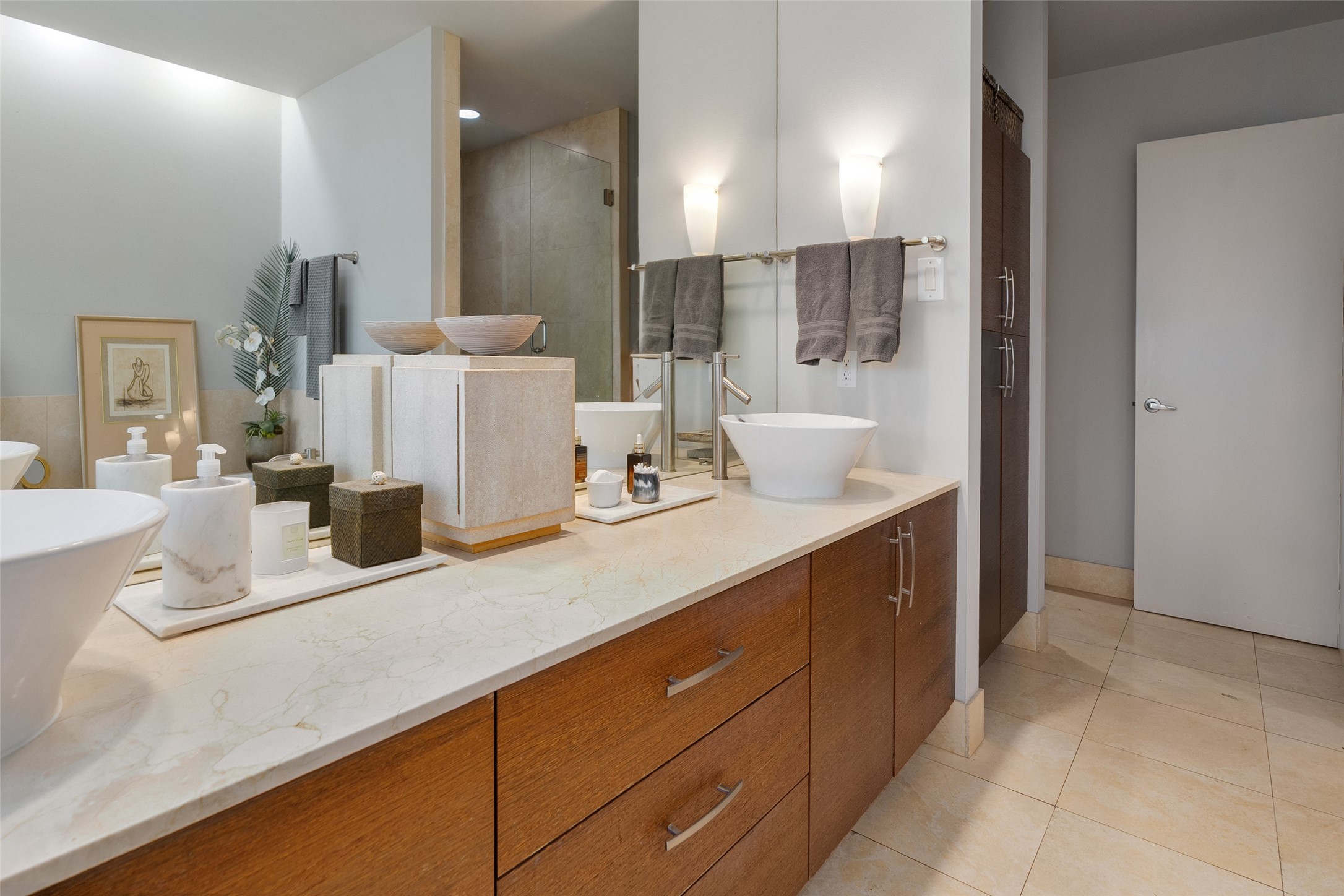 3111 Welborn Street Dallas TX 75219