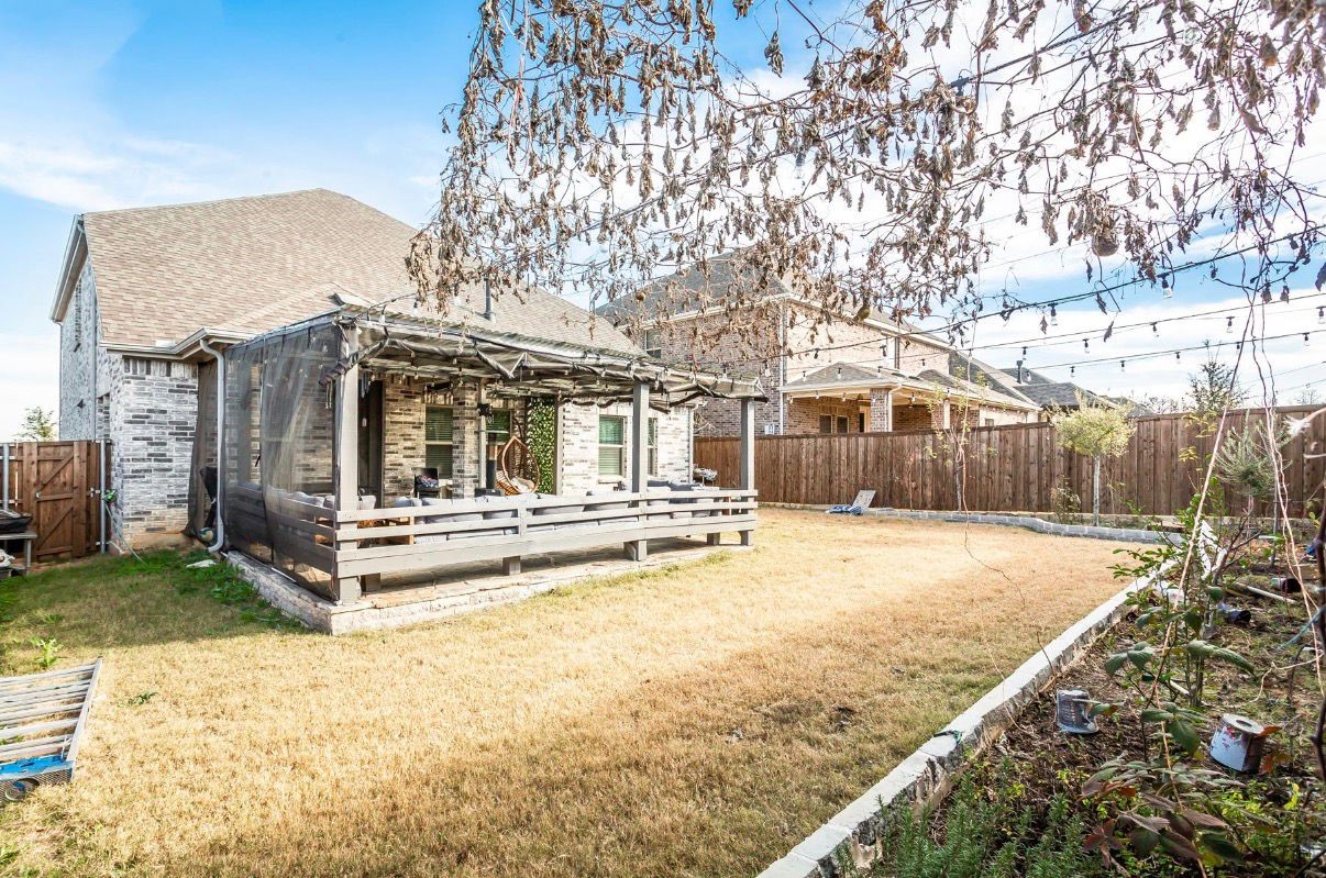 2437 Pinnacle Place Corinth TX 76210