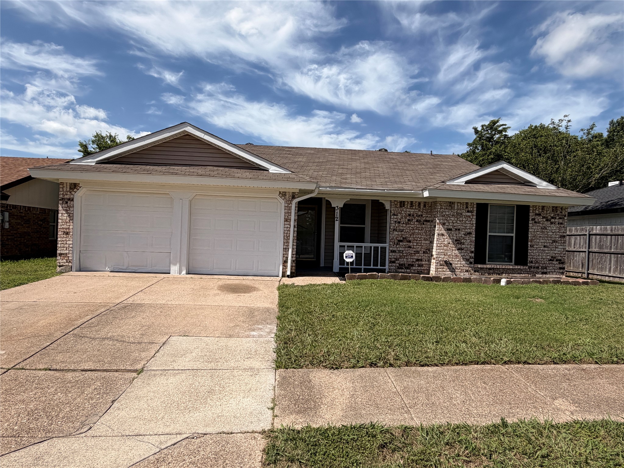 312 Juniper Drive Arlington TX 76018