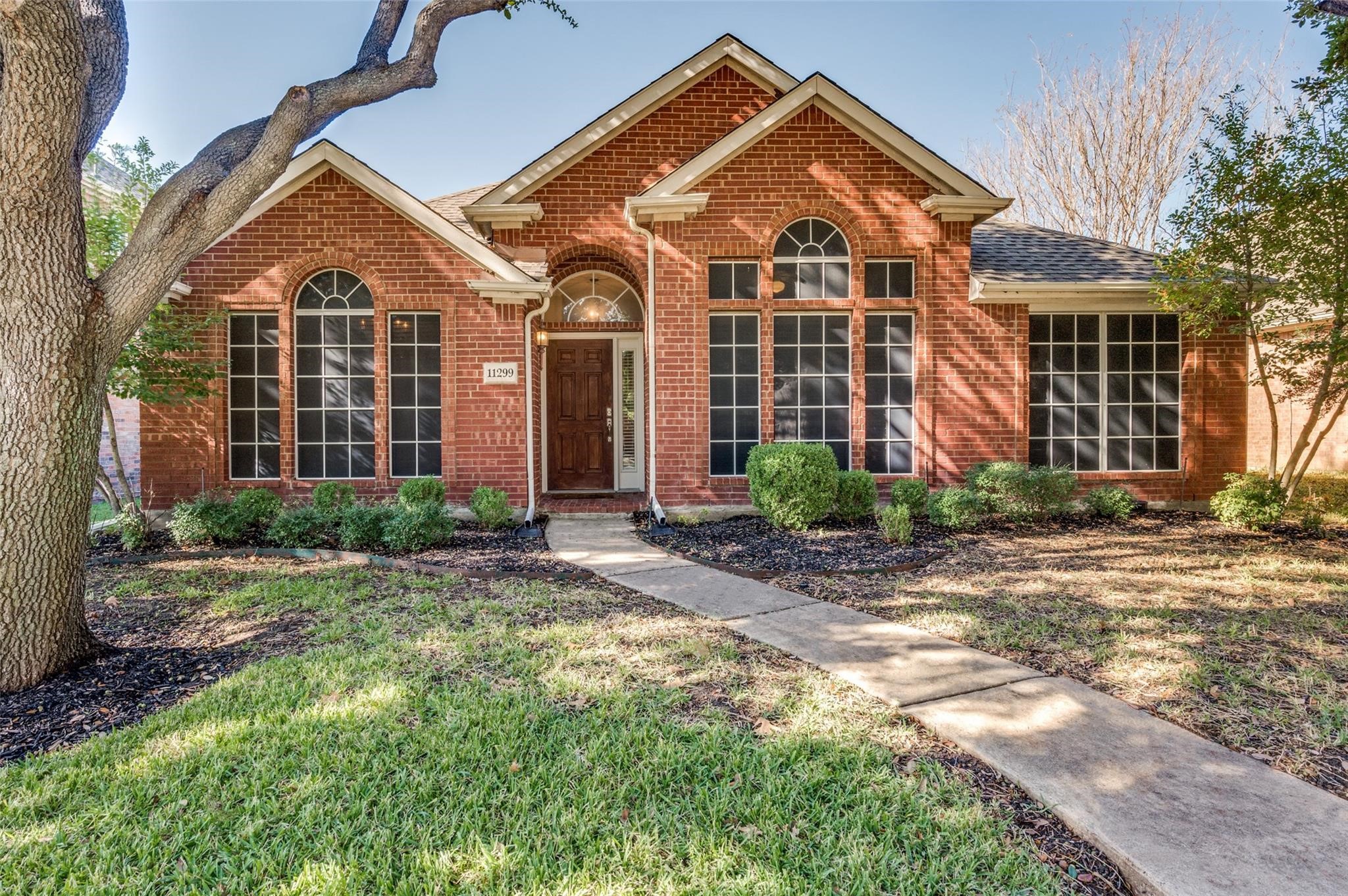 11299 Las Polamas Drive Frisco TX 75033