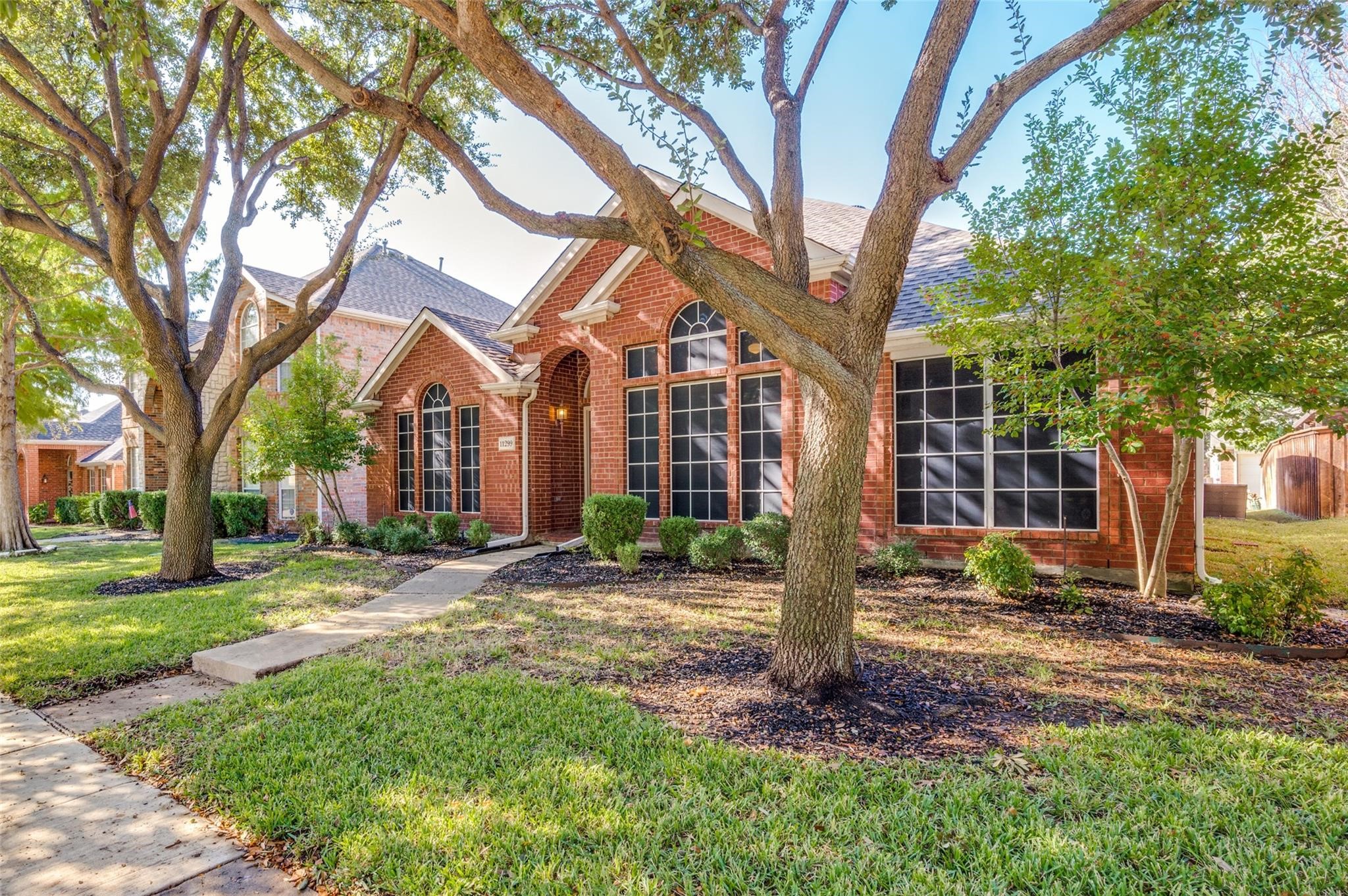11299 Las Polamas Drive Frisco TX 75033