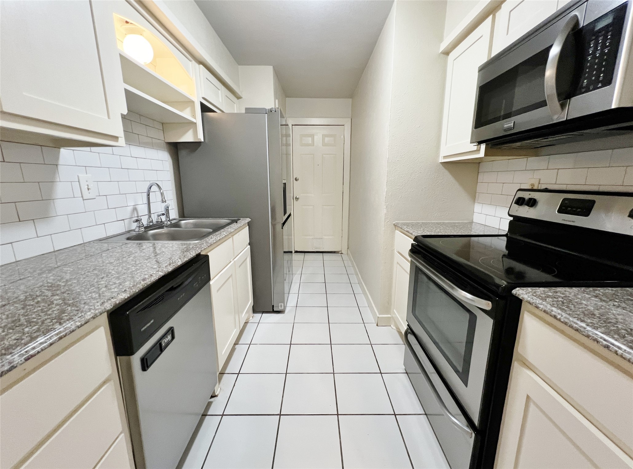 725 Cain Street Lake Dallas TX 75065