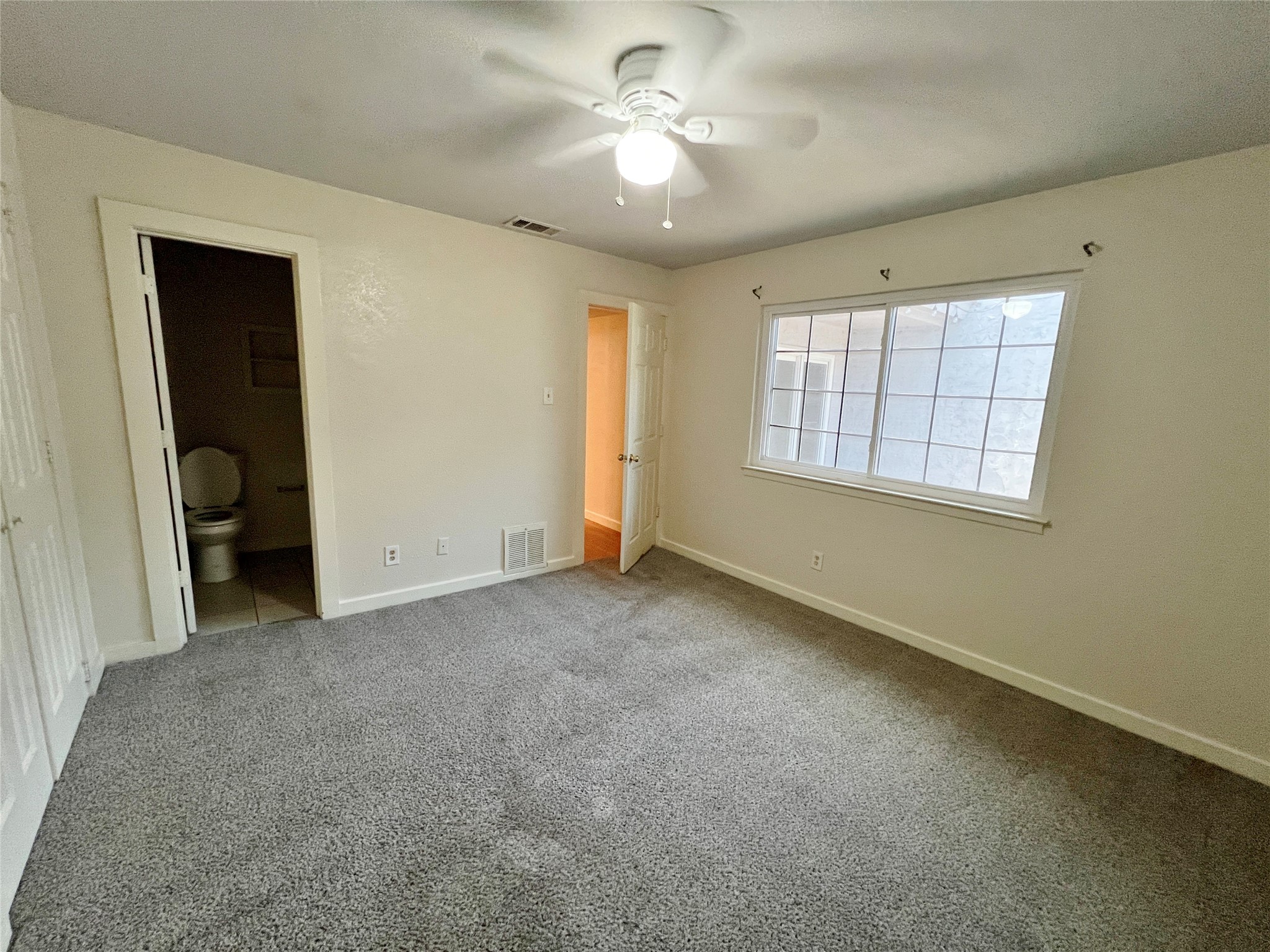 725 Cain Street Lake Dallas TX 75065