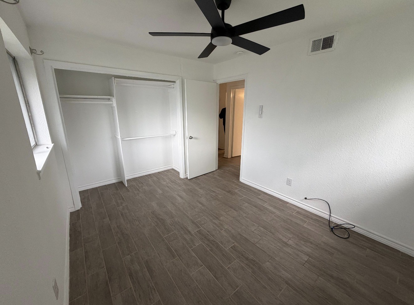14011 Rolling Hills Dallas TX 75240