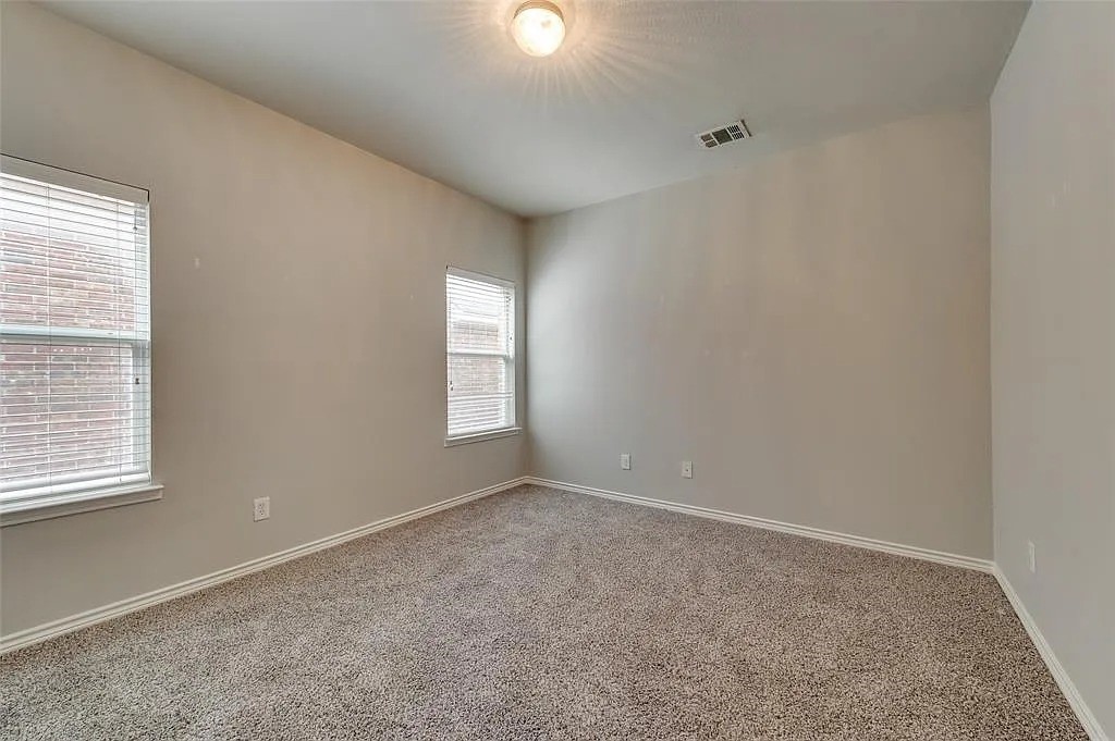 8300 Lonesome Spur Trail Mckinney TX 75070