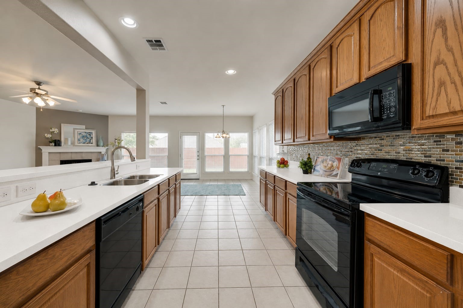 8300 Lonesome Spur Trail Mckinney TX 75070