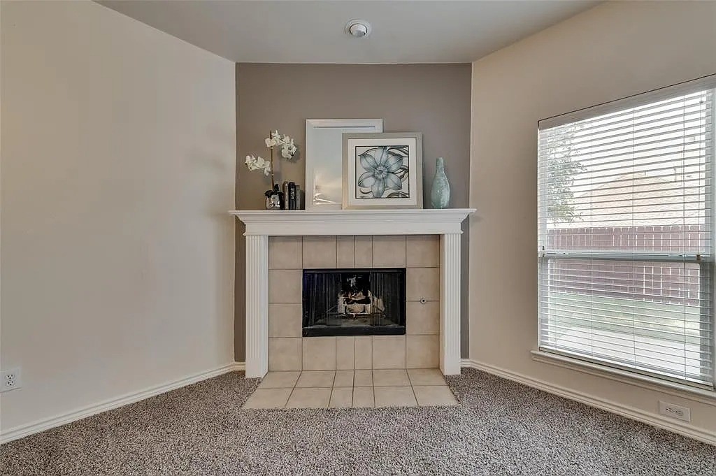 8300 Lonesome Spur Trail Mckinney TX 75070