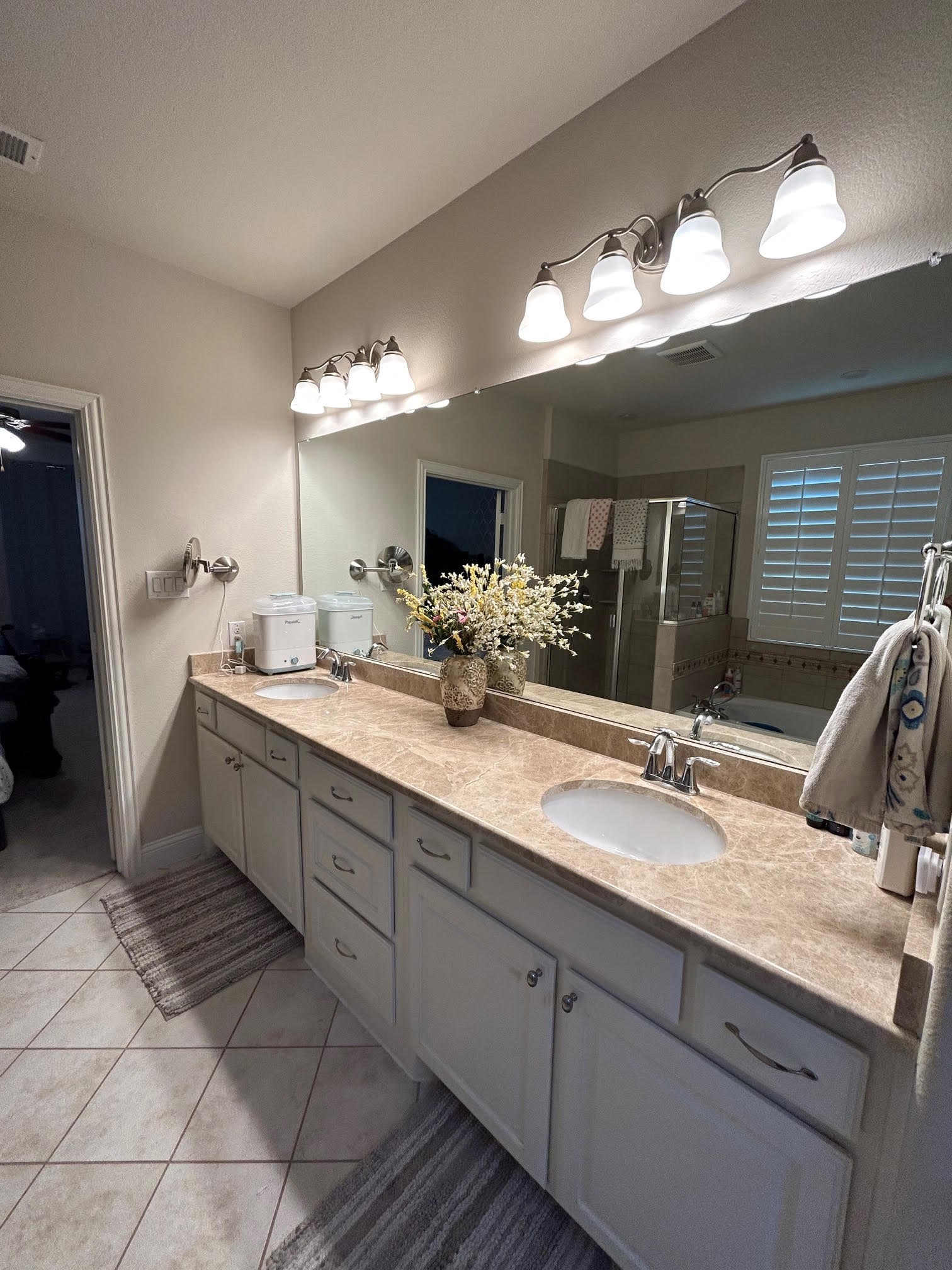 316 Warwick Boulevard Lewisville TX 75056