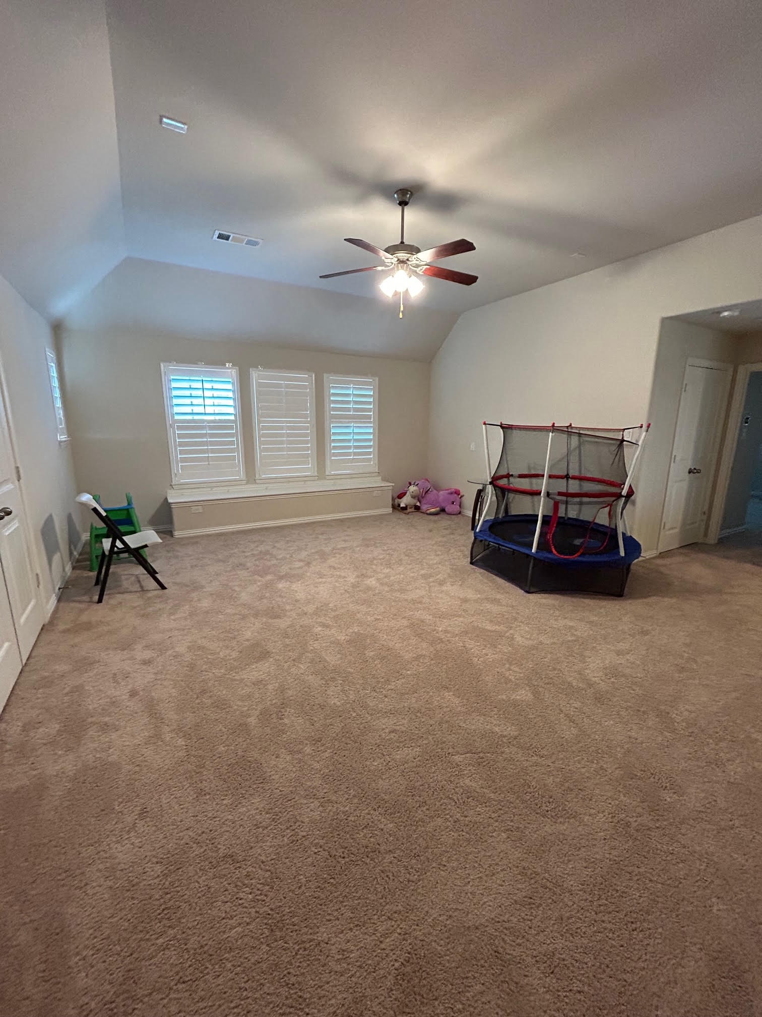 316 Warwick Boulevard Lewisville TX 75056