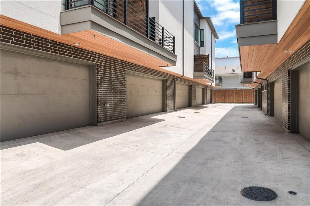 2290 N Fitzhugh Avenue Dallas TX 75204