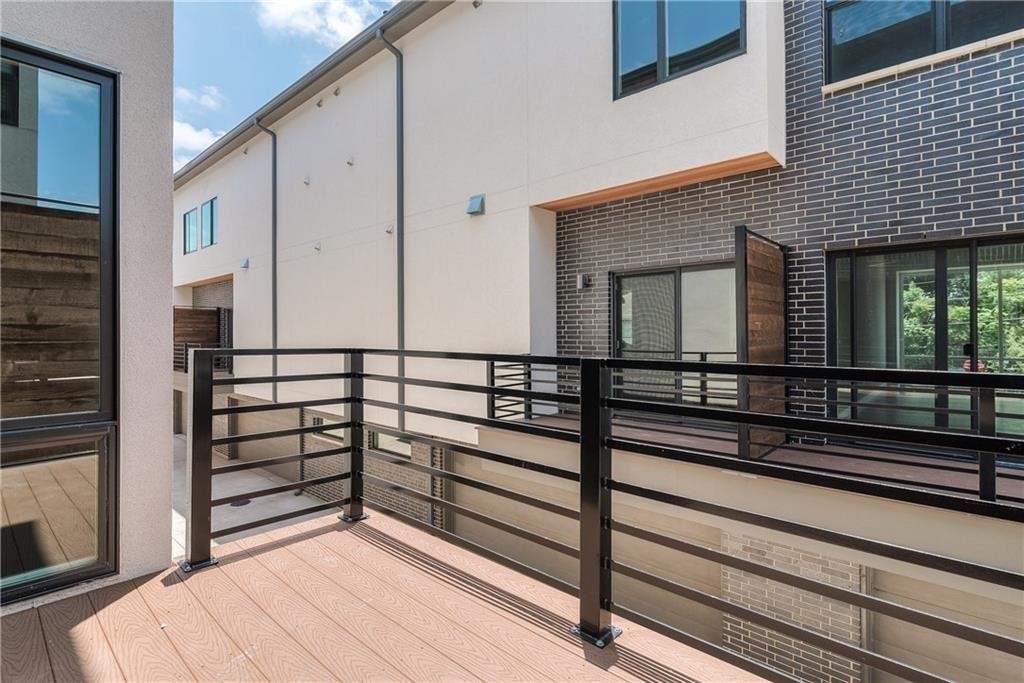 2290 N Fitzhugh Avenue Dallas TX 75204