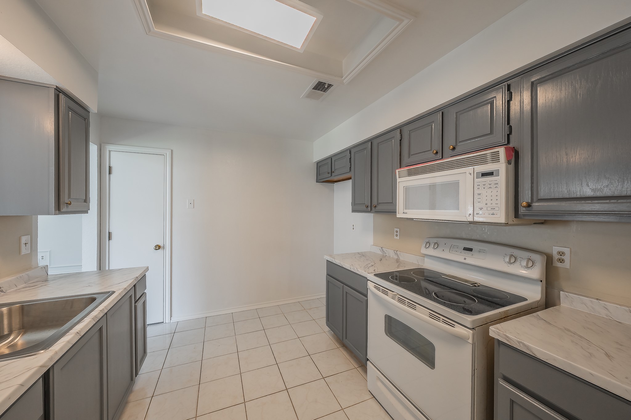 3031 Lela Street Irving TX 75061