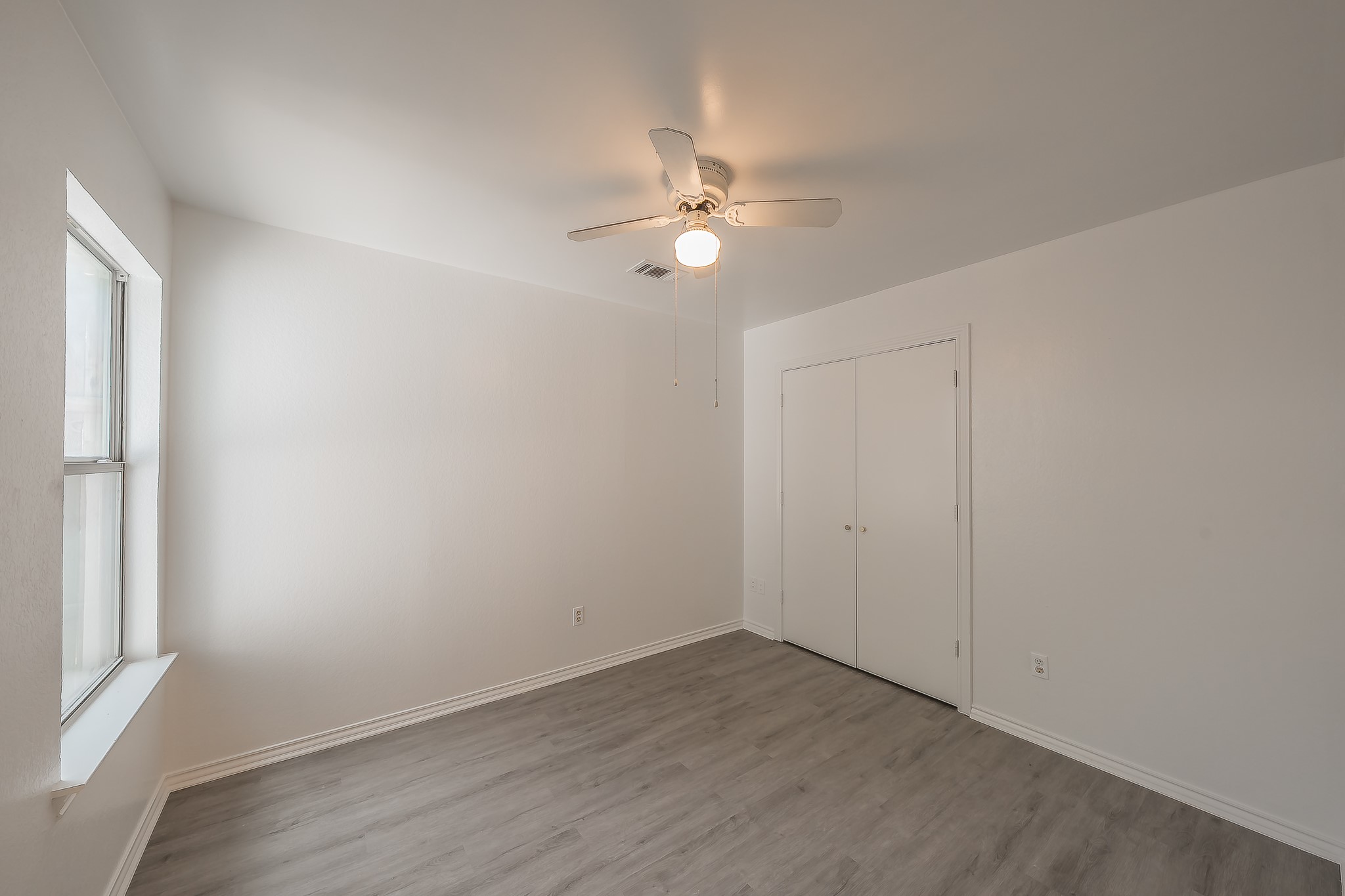3031 Lela Street Irving TX 75061