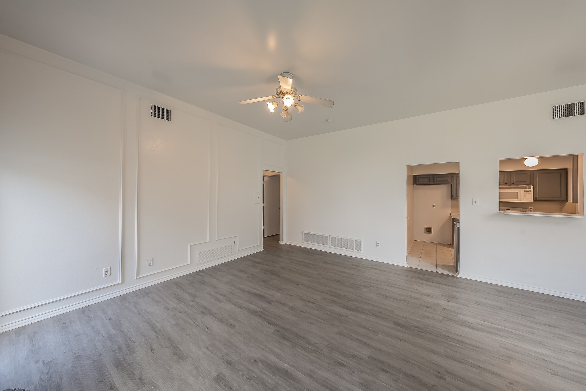 3031 Lela Street Irving TX 75061
