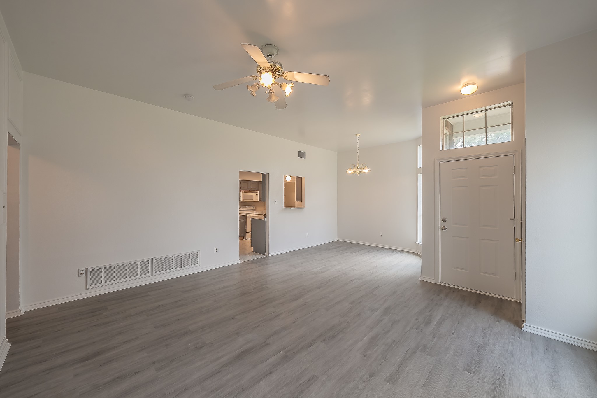 3031 Lela Street Irving TX 75061