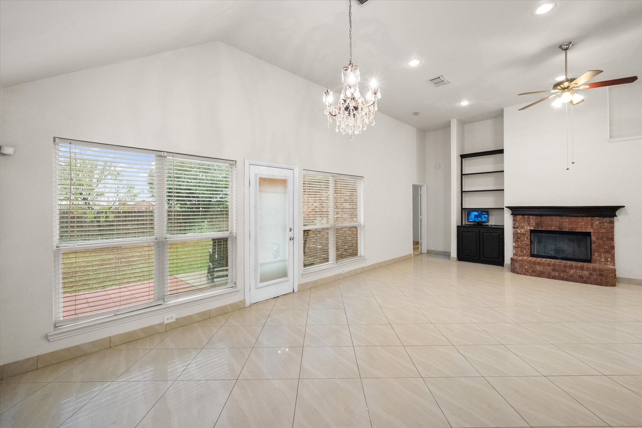4412 Ridgeway Drive Mansfield TX 76063