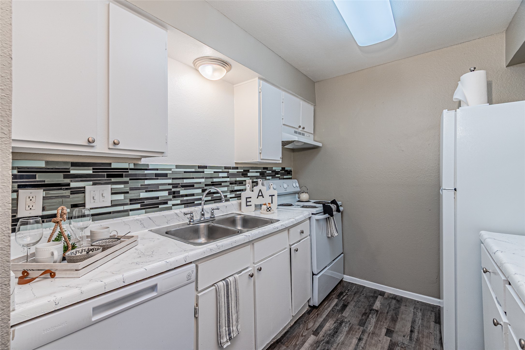 300 W Wintergreen Road Desoto TX 75115