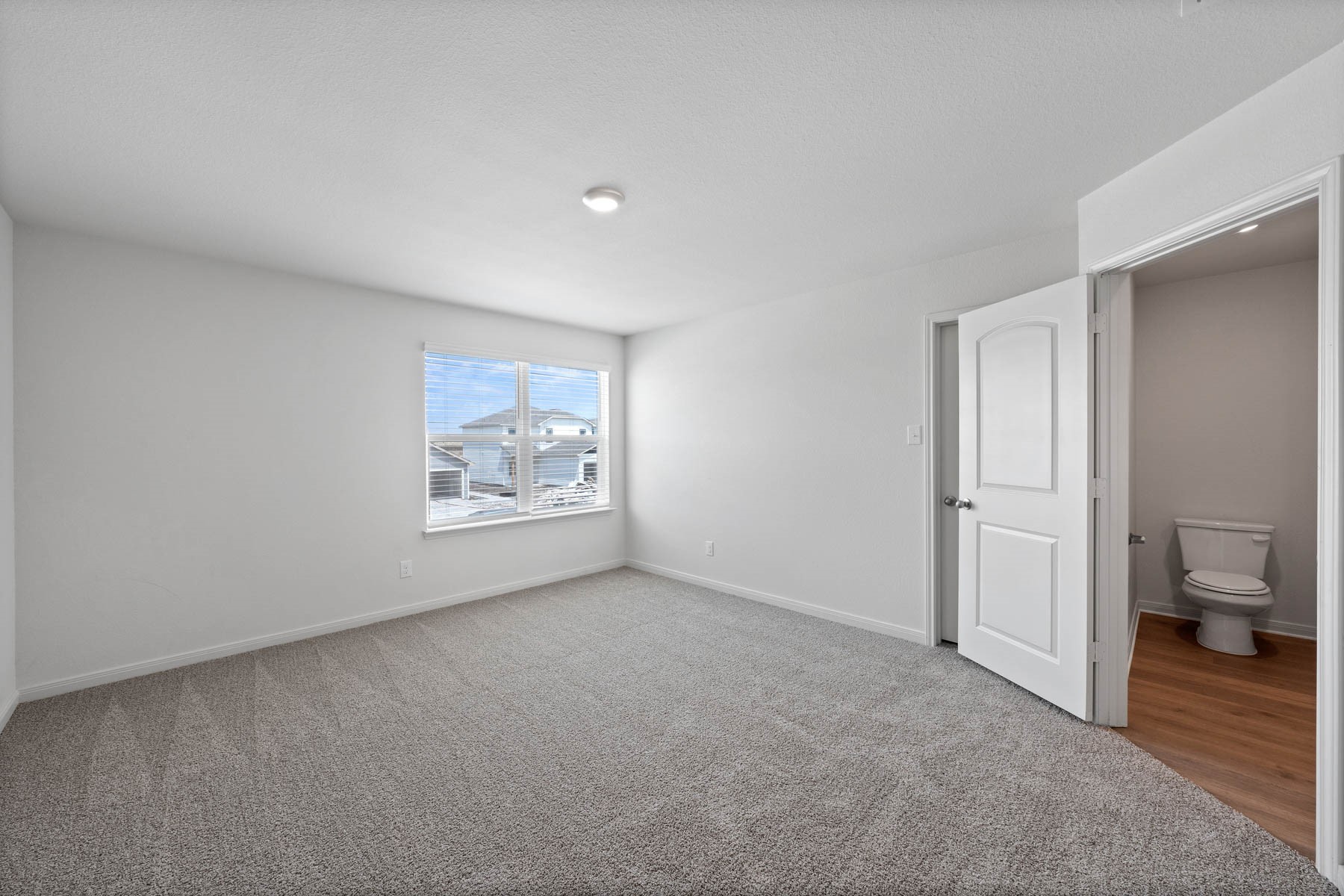 8413 Silverbow Drive Ponder TX 76259