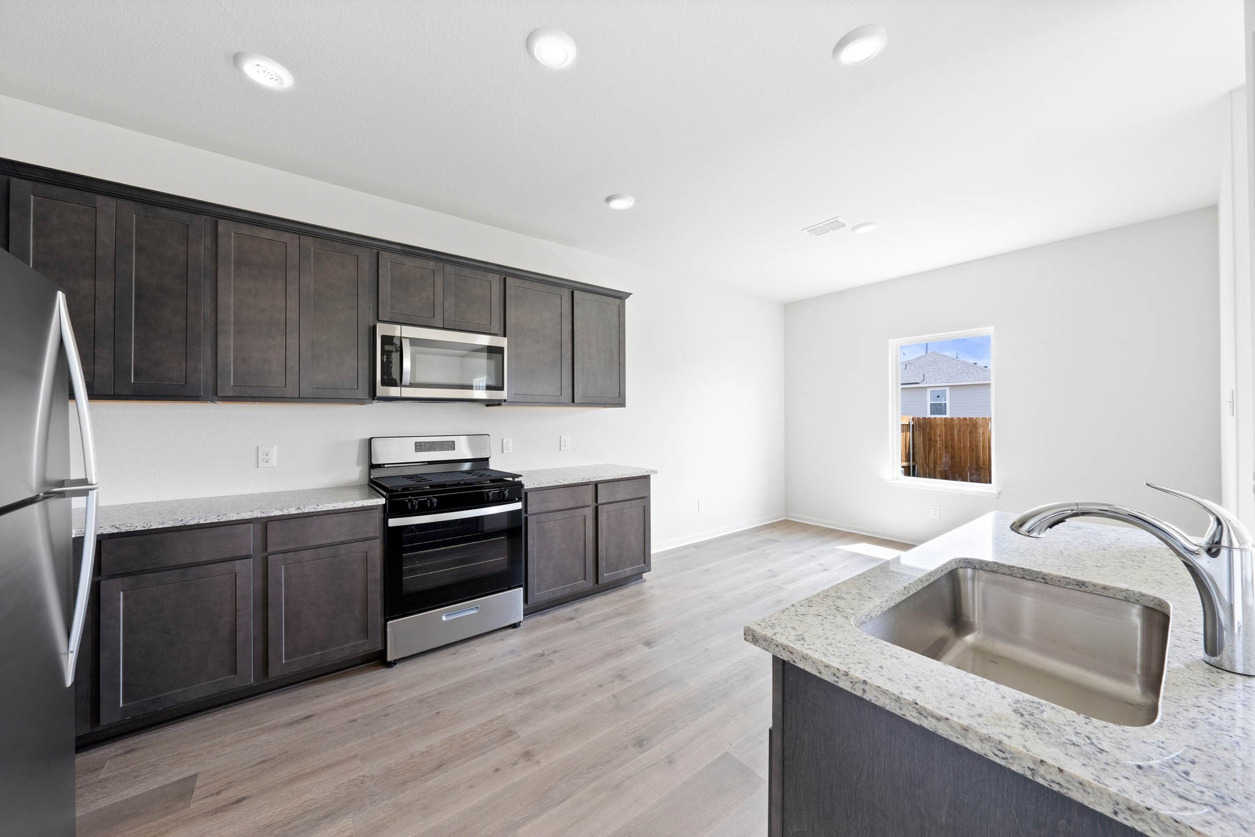 8413 Silverbow Drive Ponder TX 76259