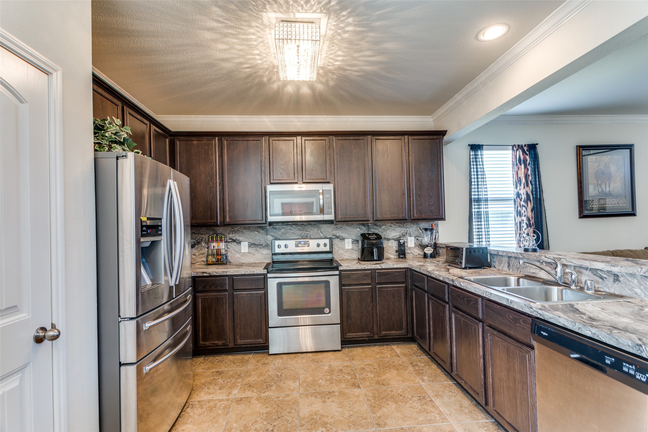 2246 Red Chute Drive Dallas TX 75253