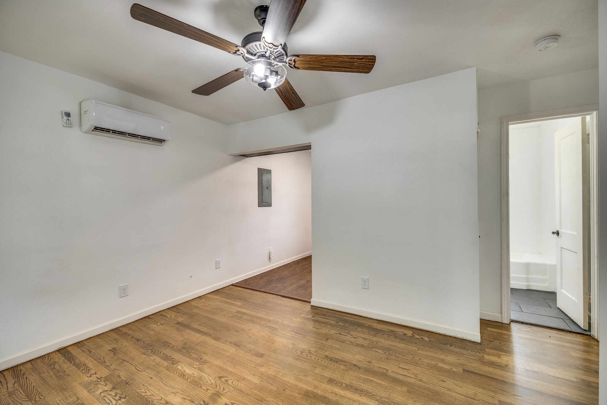 4313 Jerry Lane Haltom City TX 76117